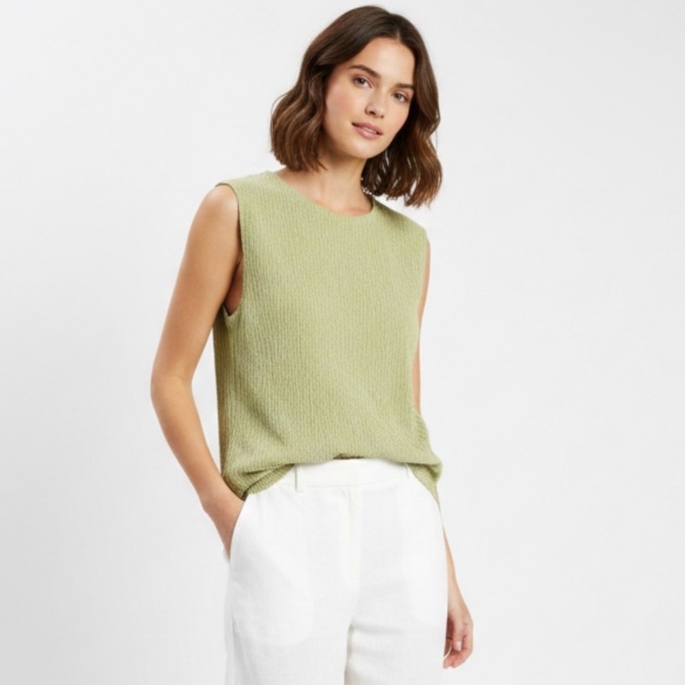 Zara Light Green Sleeveless Blouse Woman’s Size Medium
